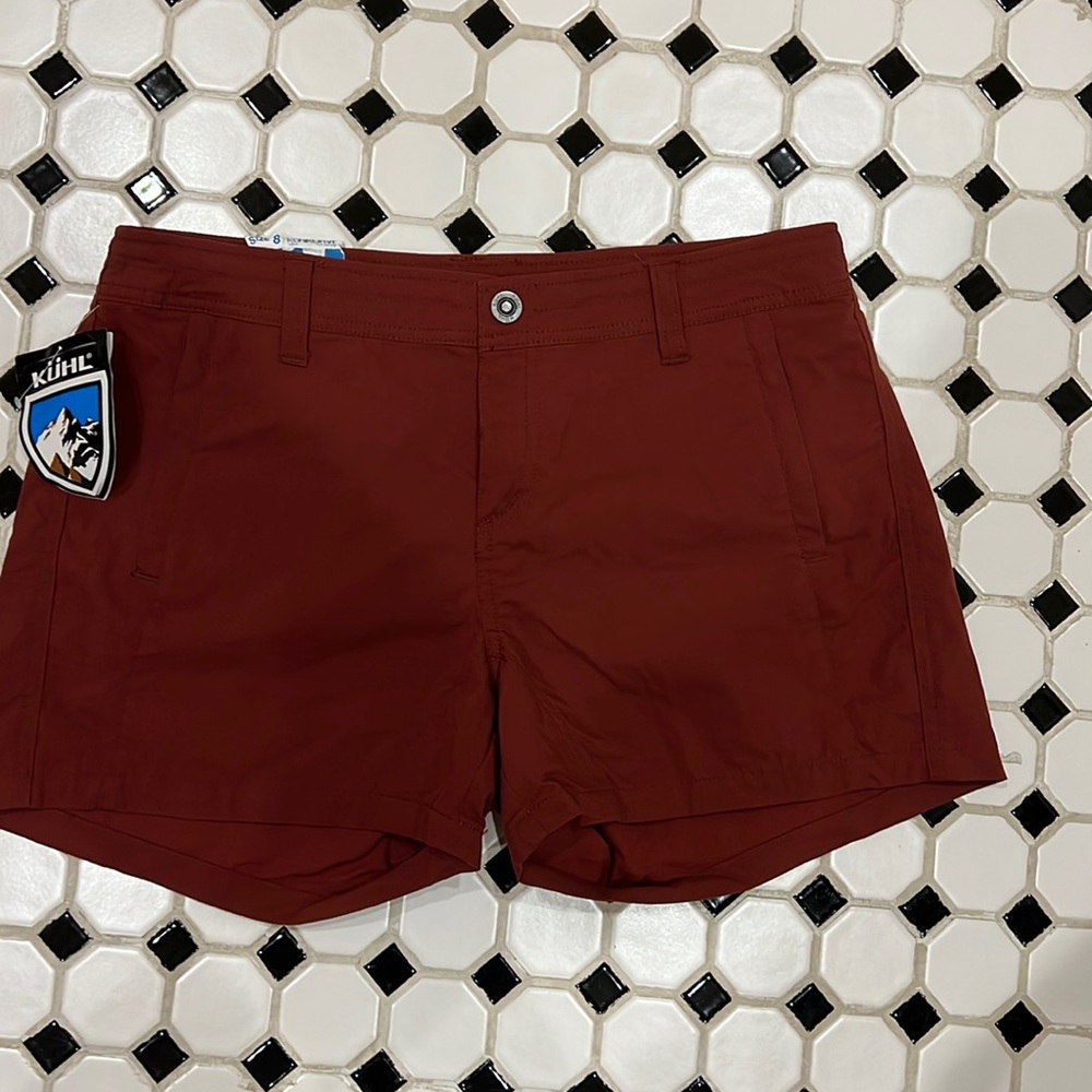 Kuhn shorts 8 burnt orange. Terra cotta NWT